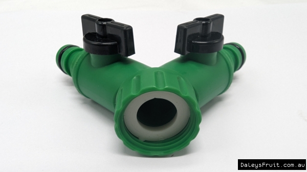 Looking into the 3/4 inch connector that can connect to your smart controller or your typical 3/4 inch tap