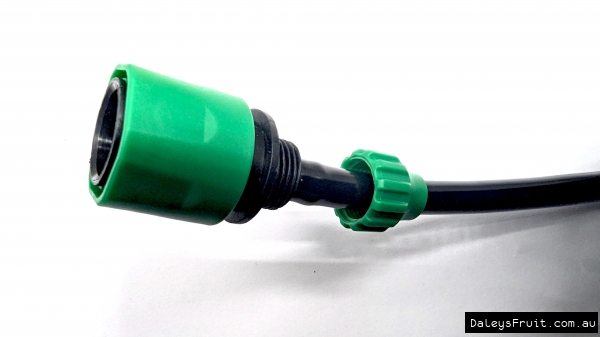 Shows how the female connector is first connected to the flex cable onto the female nozzle with the green connector ready to be tightned