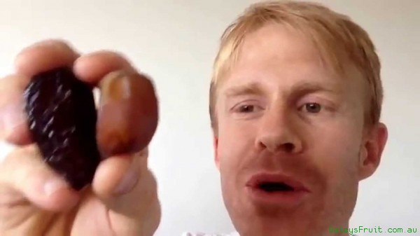 Honey Date A bit extreme video about how good they taste and comparing to medjool
